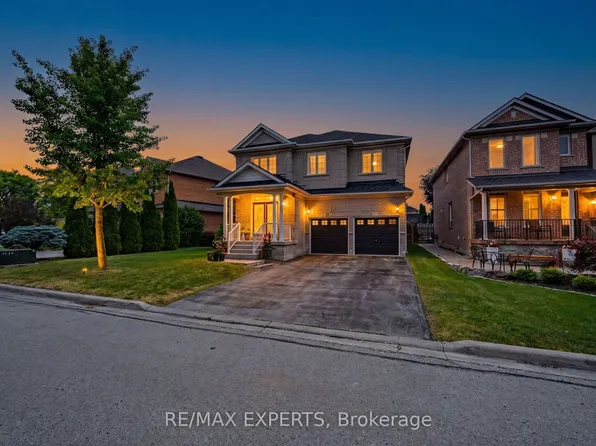15 Arrowood Cres, Vaughan, ON L4H 2R4