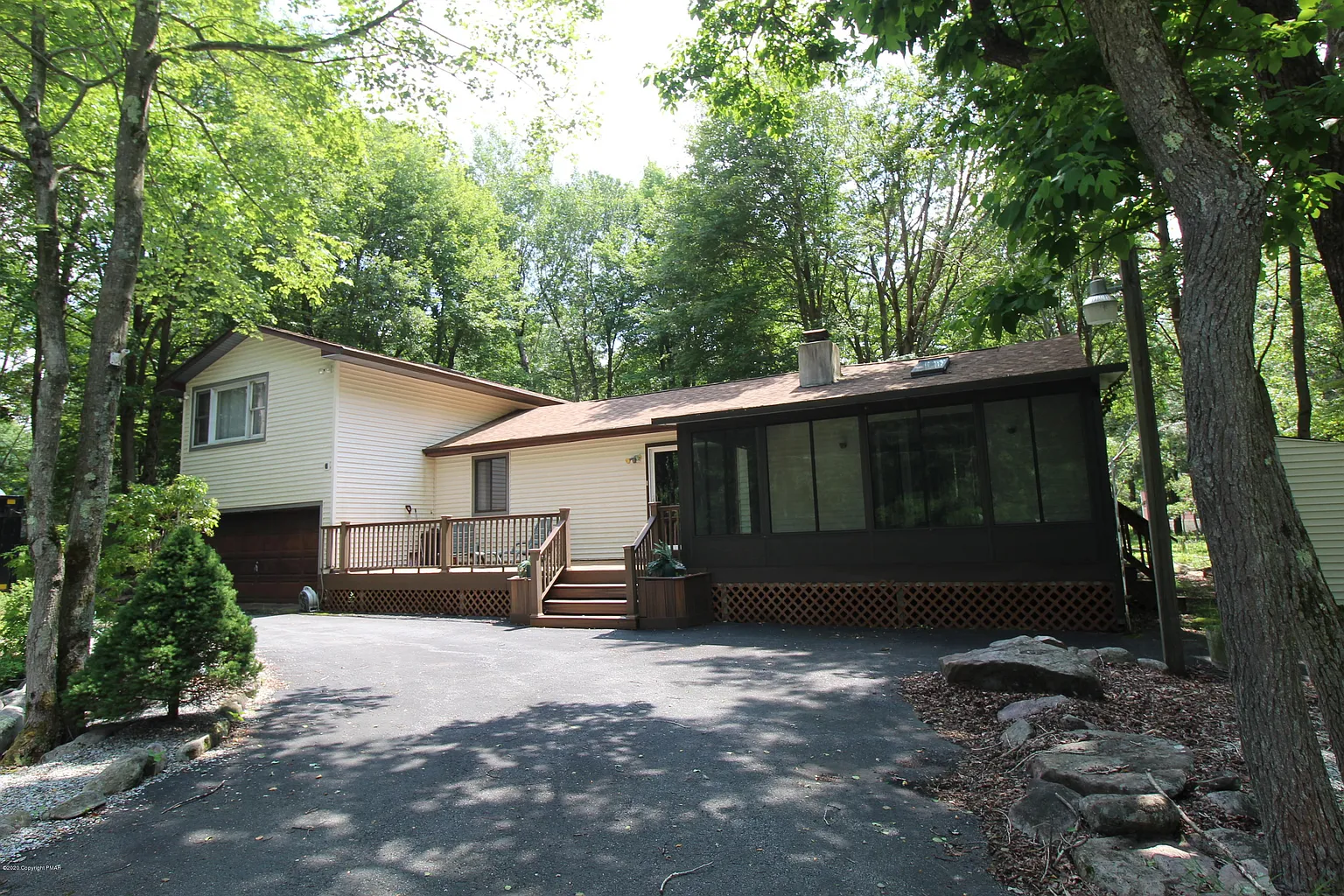 238 Fern Ridge Rd photo 1