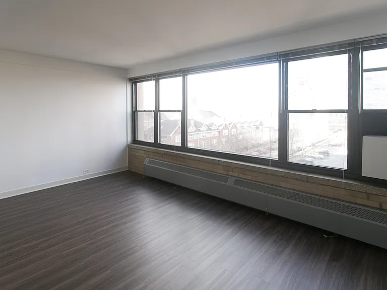 Dining/Living room