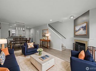 Evergreen Manor Townhomes, Kenmore, WA 98028