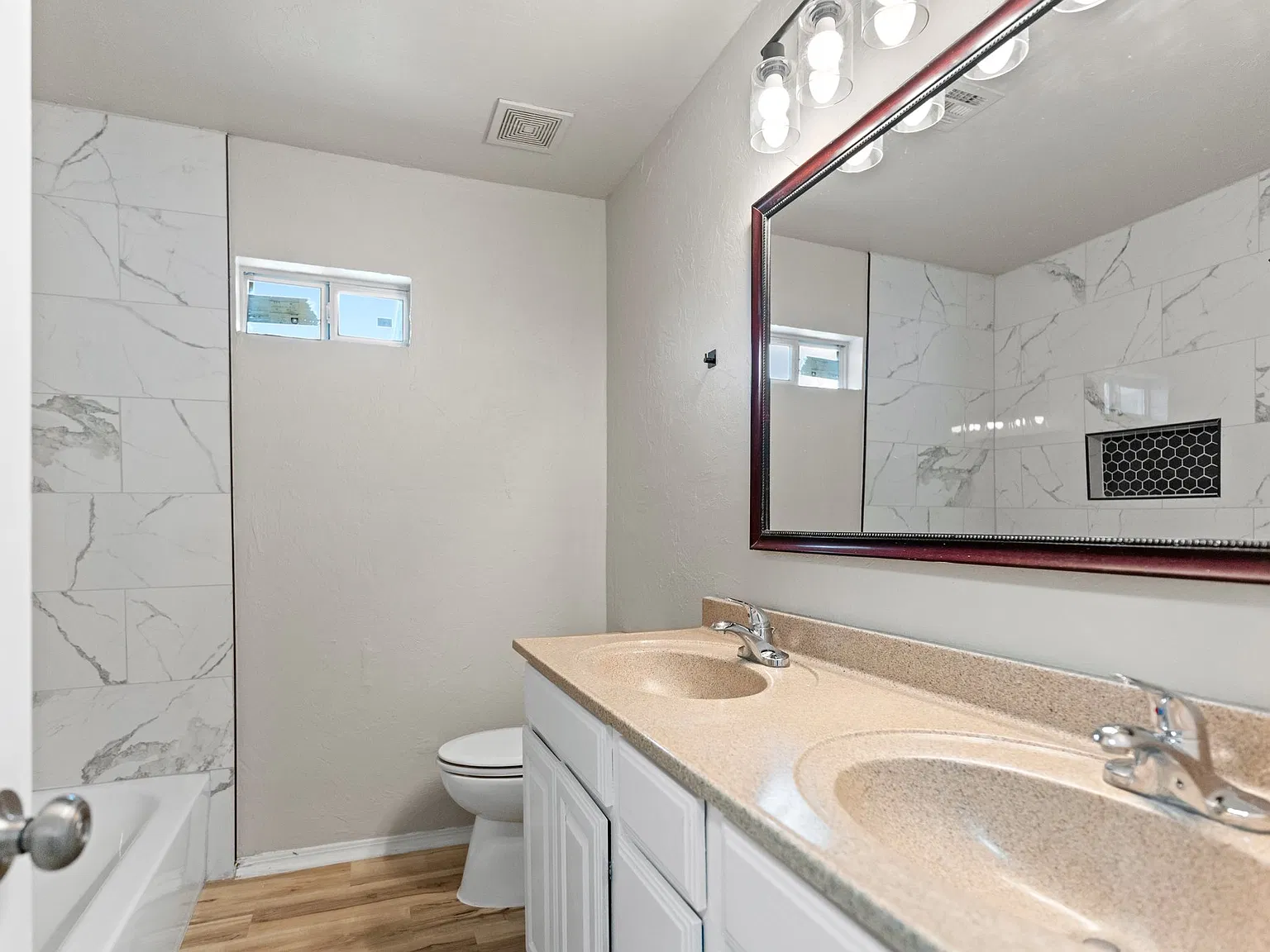 4 bed, 1380 sqft, $1,625 — Photo 4
