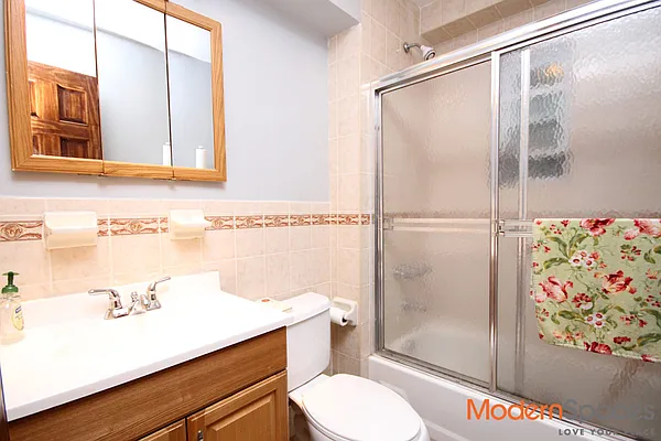 Rented by Modern Spaces | media 9