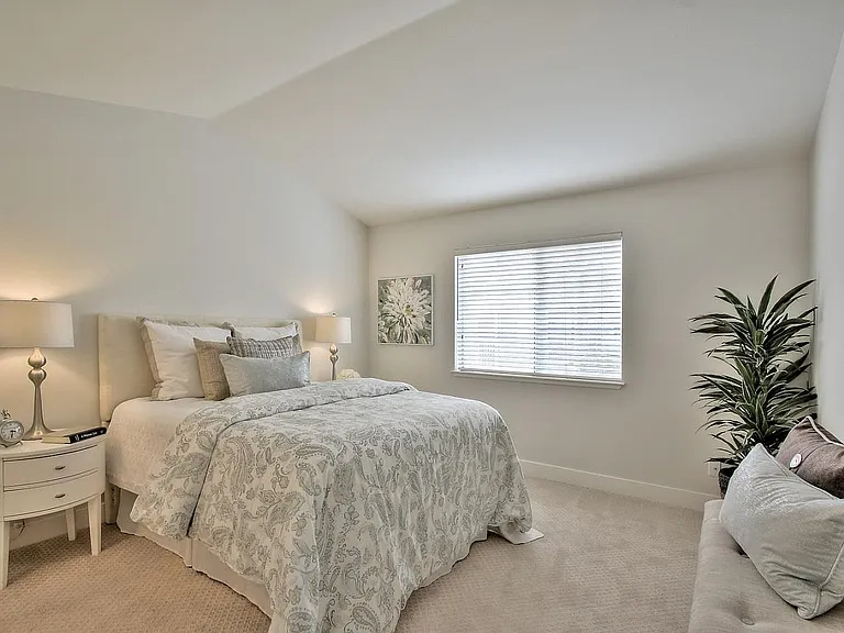 617 Arcadia Ter #302 — Photo 17