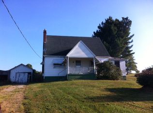 492 Keystone Rd, Vinton, OH 45686