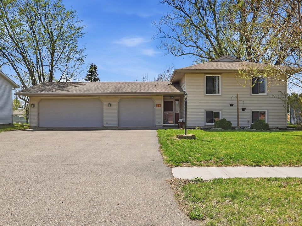 1st image of 852 Cortland Dr