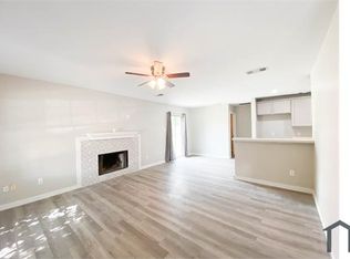 2708 Clemson Cir #B, Rowlett, TX 75088