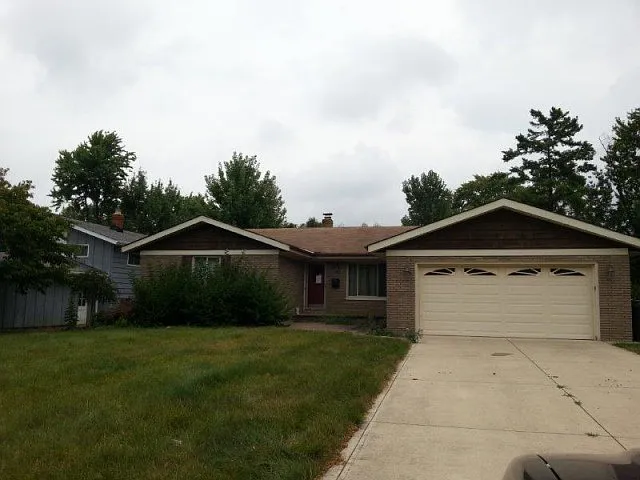 4751 Carsten Ln photo 1