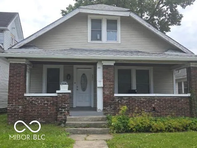 351 Congress Ave — Photo 1