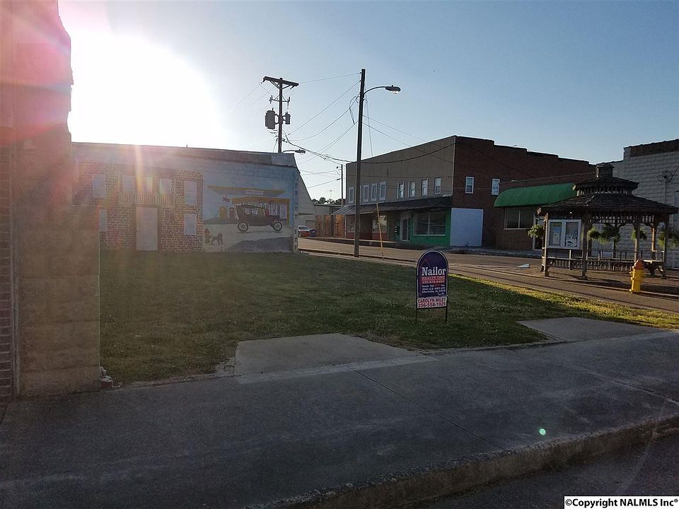 2nd image of 51 N Main St