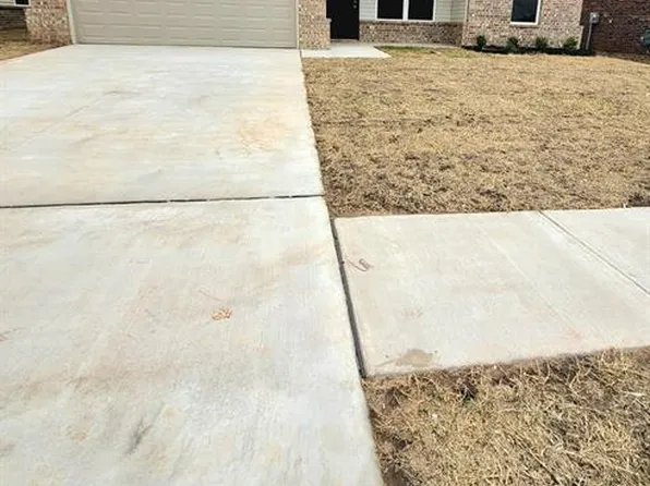 1021 Flint Way, Noble, OK 73068