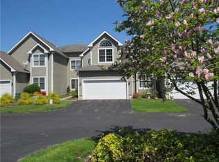 59 Seal Island Rd, Bristol, RI 02809