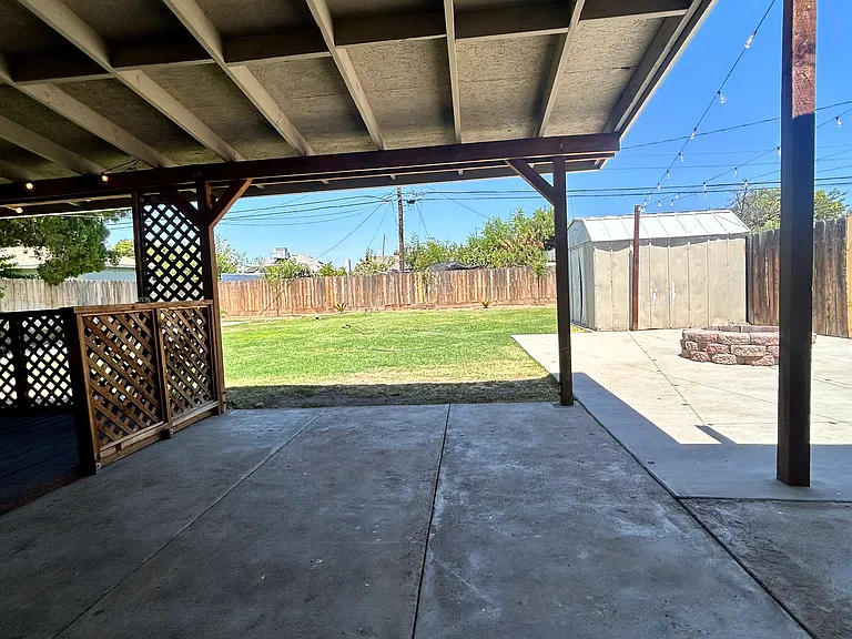 2345 E Brown Ave — Photo 19