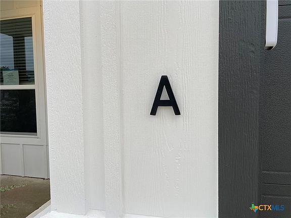 3rd image of 318 Dolphin Dr #A