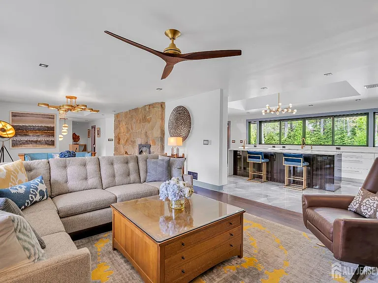 792 Partridge Dr — Photo 12