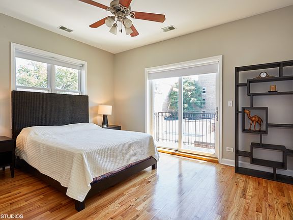 5th image of 4135 N Kedvale Ave APT 301