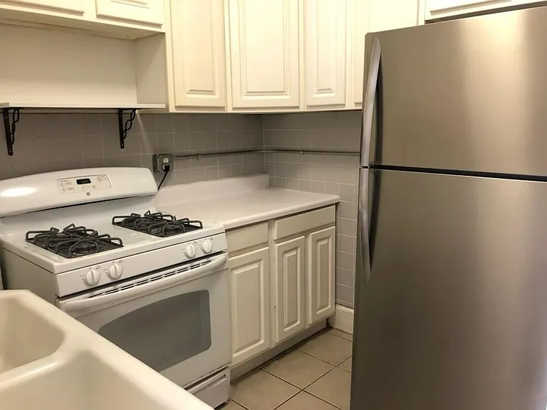 24 Isabella St #3 — Photo 16