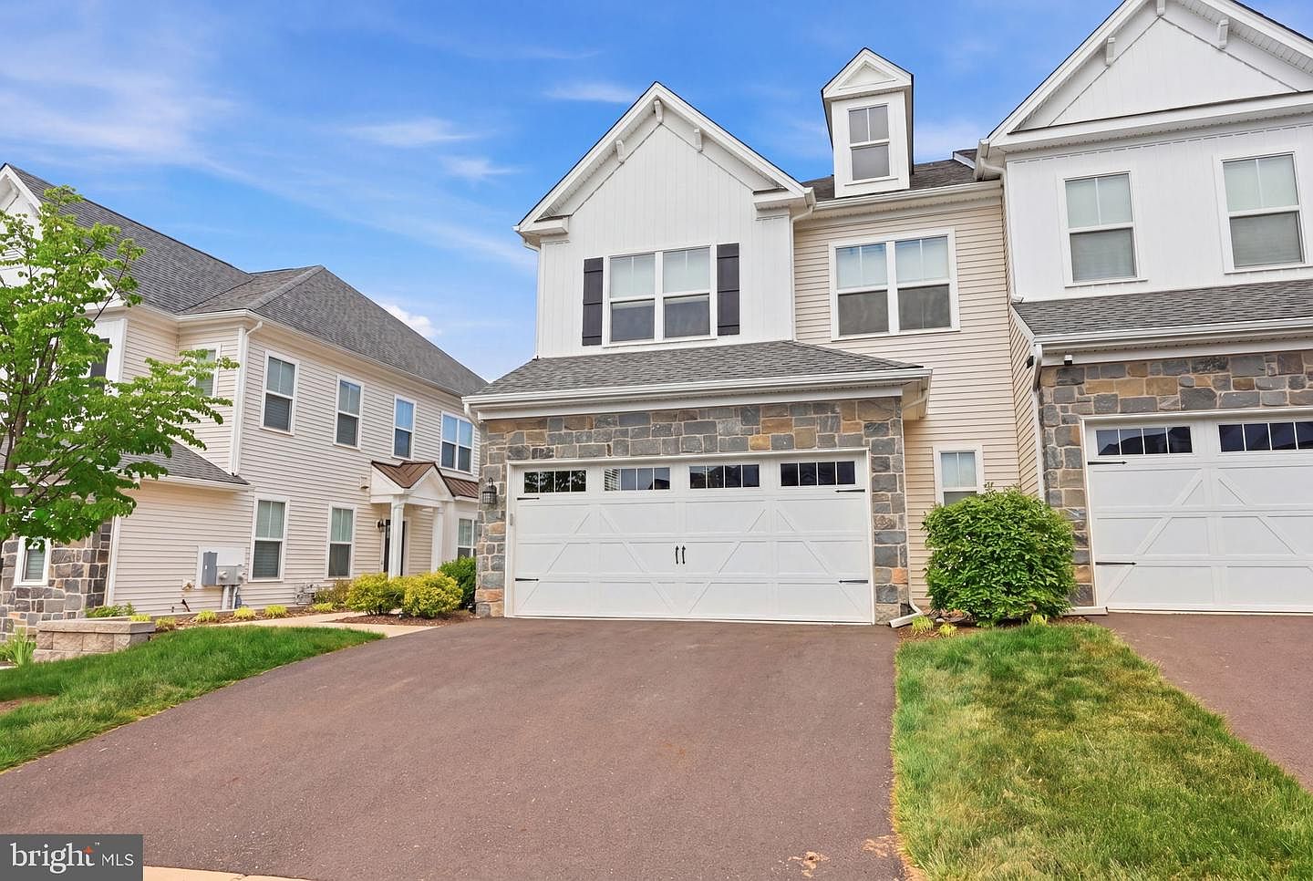 31 Spring Mill Rd