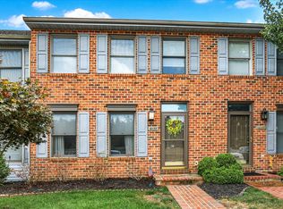 4137 Mountain View Rd, Mechanicsburg, PA 17050