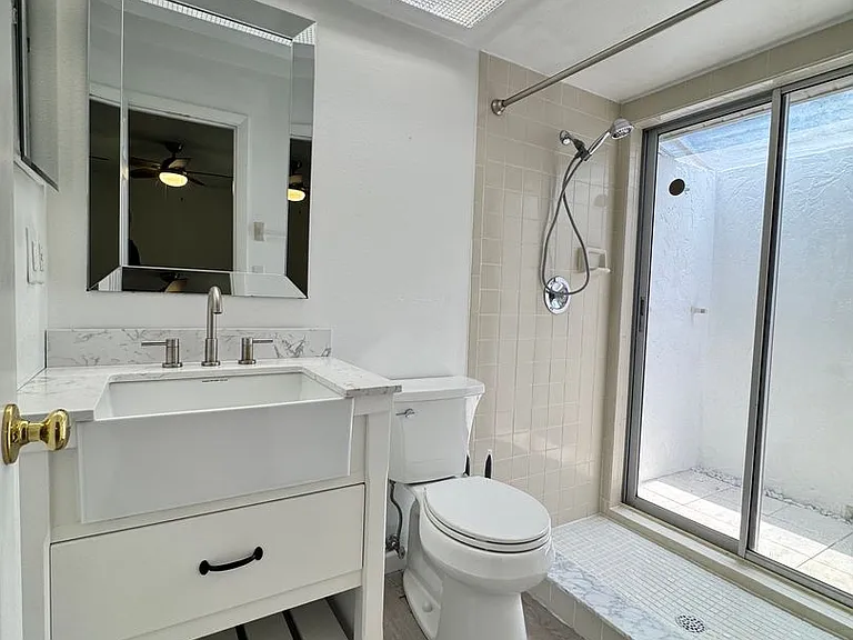 5368 Royal Palm Ave — Photo 13