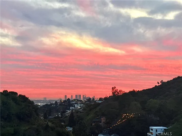 6396 Weidlake Dr, Los Angeles, CA 90068