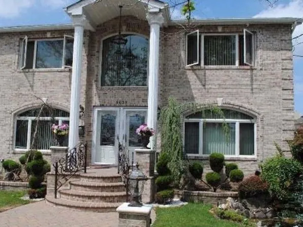 8609 158th Ave, Jamaica, NY 11414