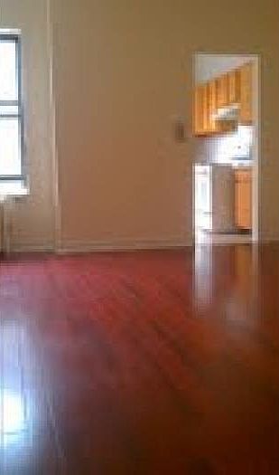 1st image of 562 W 142nd St