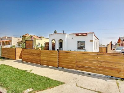 5830 7th Ave, Los Angeles, CA, 90043