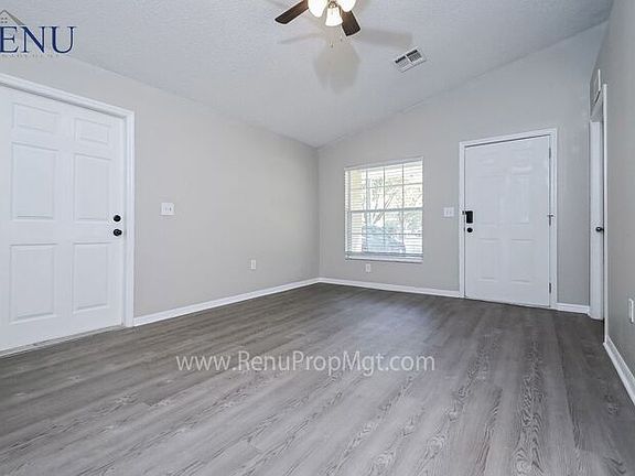2nd image of 11704 Lynn Brook Cir