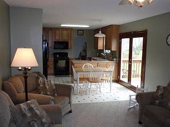 2nd image of 18 E Woodfield