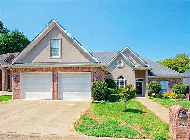 1st image of 7133 Holly Square Ct