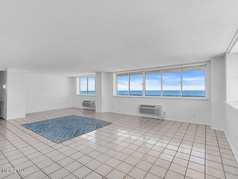 55 Ocean Ave #3L — Photo 8