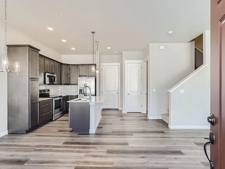 310 High Point Dr #A-103 — Photo 6