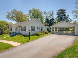 300 Henredon Rd, Morganton, NC 28655