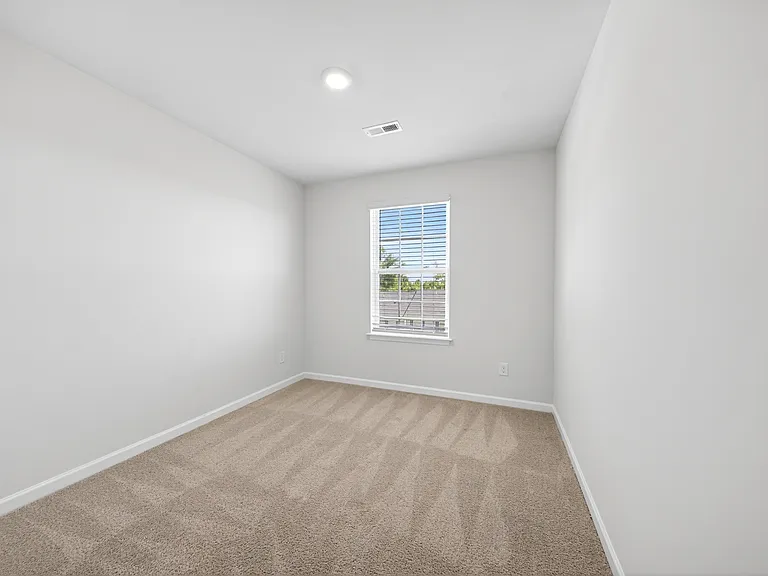1175 Evelynnview Ln — Photo 25