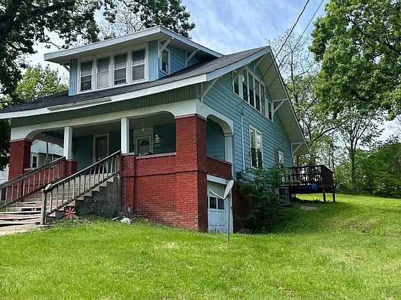 2nd image of 406 S 15th St
