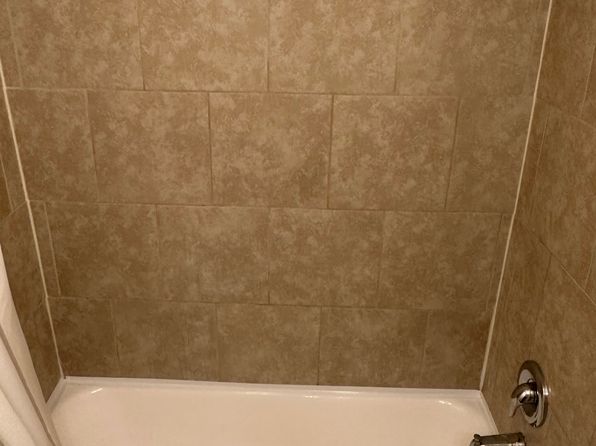59 S Hickory Ave #4