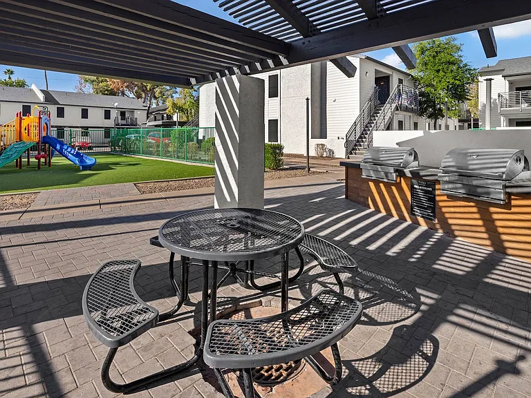 Jade Ridge Apartments — Photo 39
