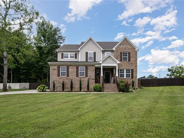 3082 Cascade Dr, Burlington, NC 27217