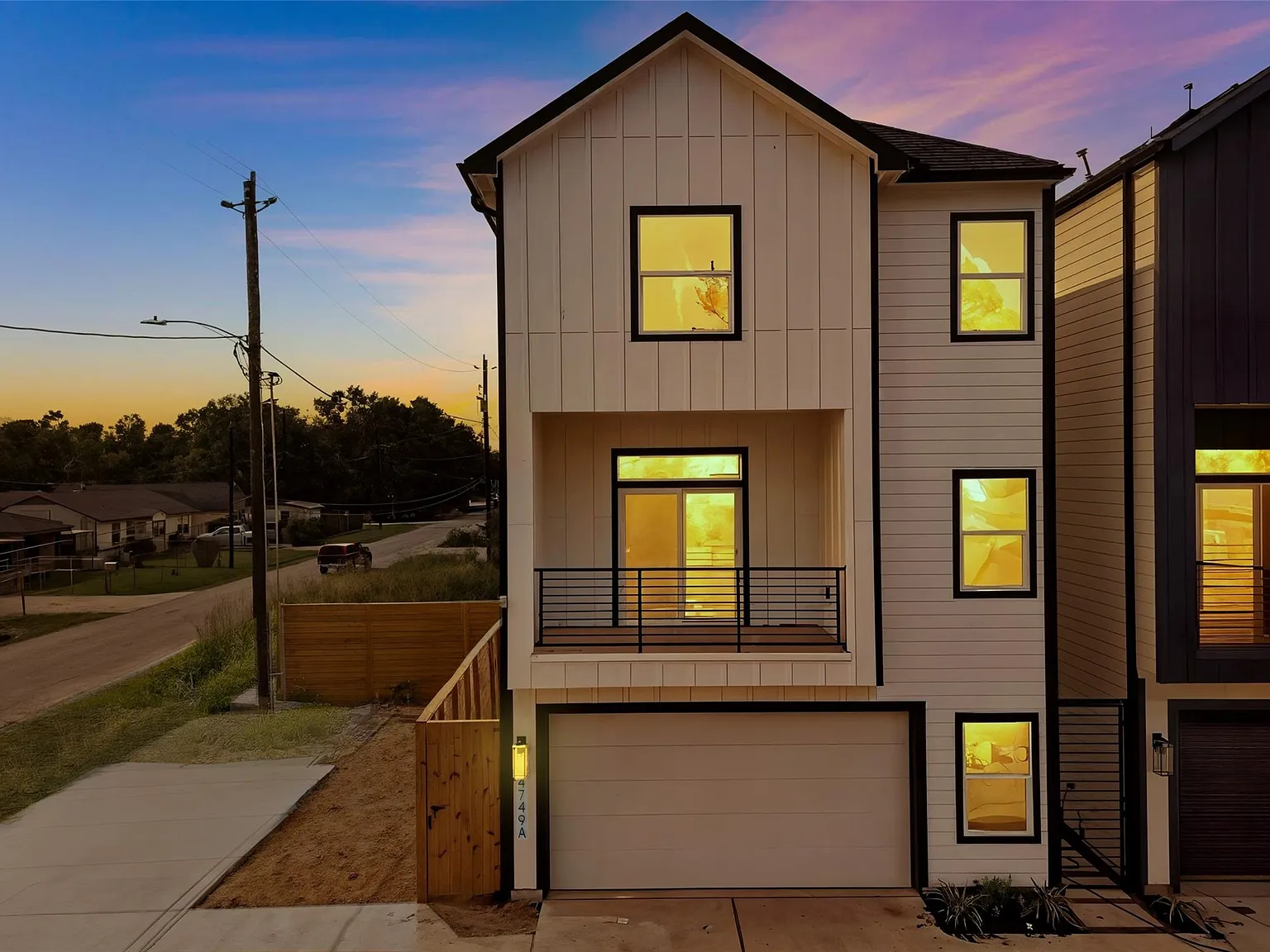 4749 Wilmington St — Photo 4