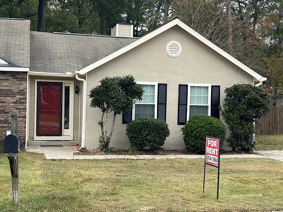 128 Wesleyan Way