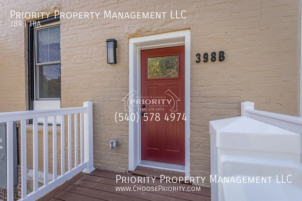 Amazing 1BA 1BA Custom Apartment, Harrisonburg — Photo 1