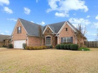 3137 Bramble Crest Dr, Southaven, MS 38672
