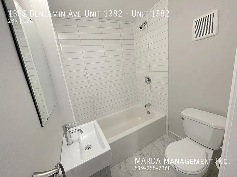 1382 Benjamin Ave #1382 — Photo 12