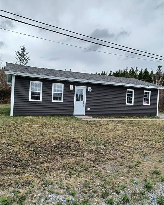 1st image of 253 Main Street N