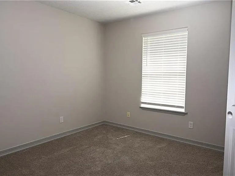 1796 N Salem Rd — Photo 23