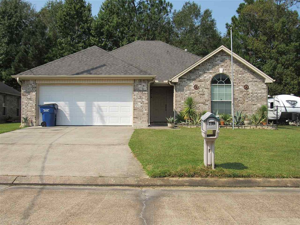 1st image of 139 Willow Bend Dr