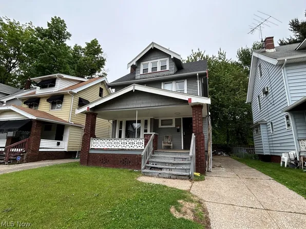1315 E 143rd St, East Cleveland, OH 44112