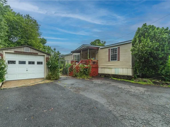 70 Clancy Avenue, New Windsor, NY 12553