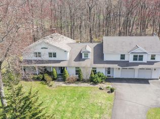 17 Sullivan Dr, Redding, CT 06896