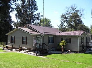 2401 W Sunbury Rd, Boyers, PA 16020